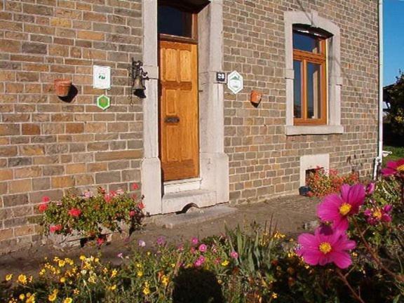 Bed and Breakfast Les Vieilles Pierres Comblain-au-Pont Номер фото